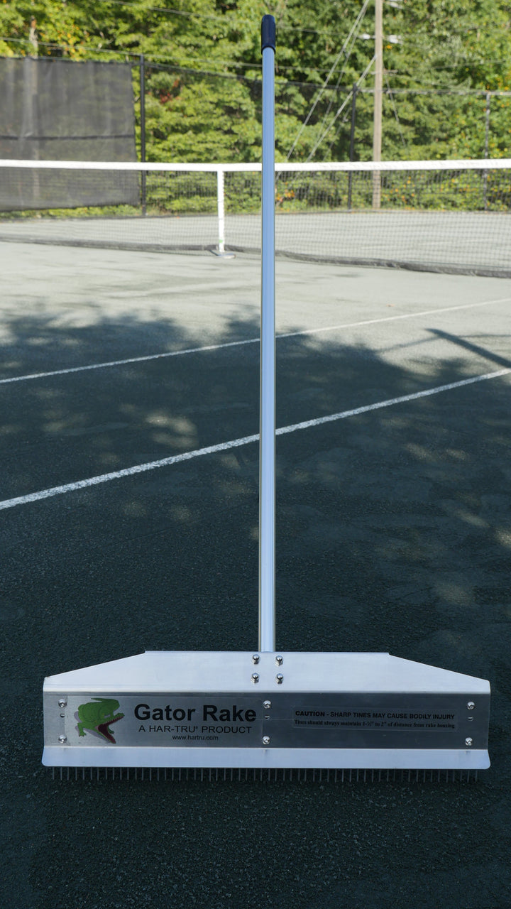 Râteau en acier spécial mousse et mauvaises herbes